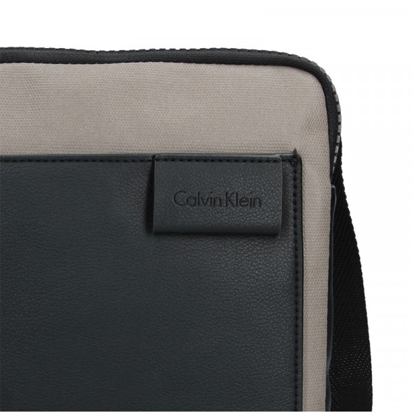 Pánska taška cez rameno Calvin Klein Vincent - čierno-béžová