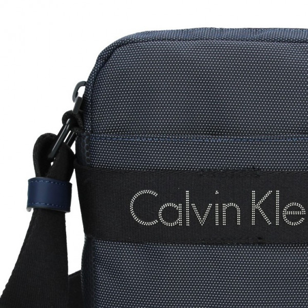 Pánska taška cez rameno Calvin Klein Hardy - modrá